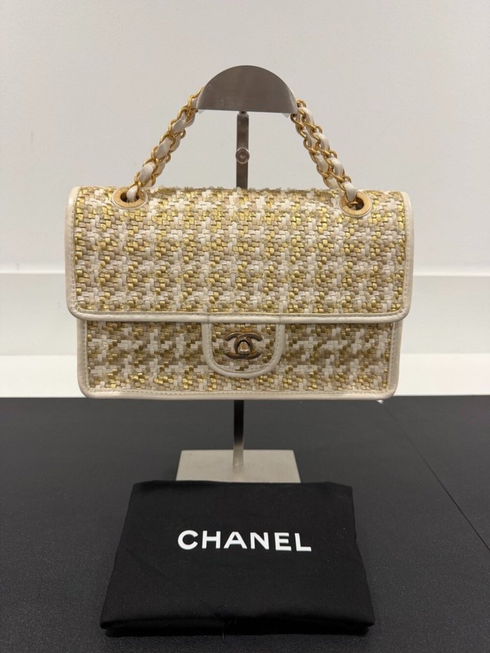 CHANEL White Gold Woven Leather CC Flap Chain Shoulder Bag (JB1575)